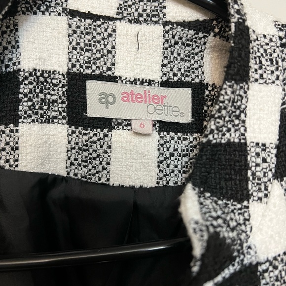 Coat - Picture 2 of 2